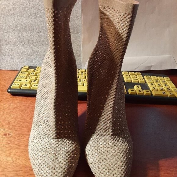 New ! Mia Mercy Glittering Boot Tan Size 8.5 New - Picture 3 of 6